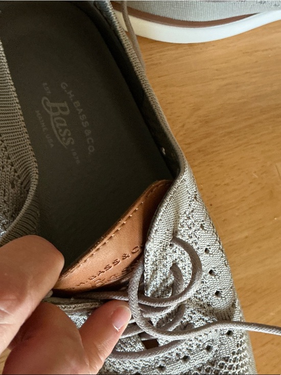 G.H. Bass & Co. Gray Knit Lace-Up Oxfords with Tan Heel Accent main image 5